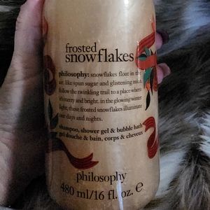 Philosophy Frosted Snowflakes shampoo, shower gel, & bubble bath